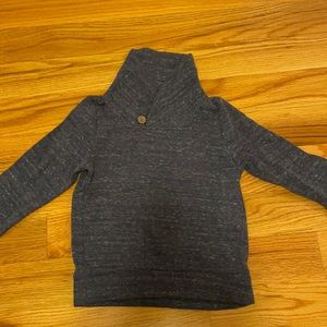 Boys shawl collar shirt. EUC.